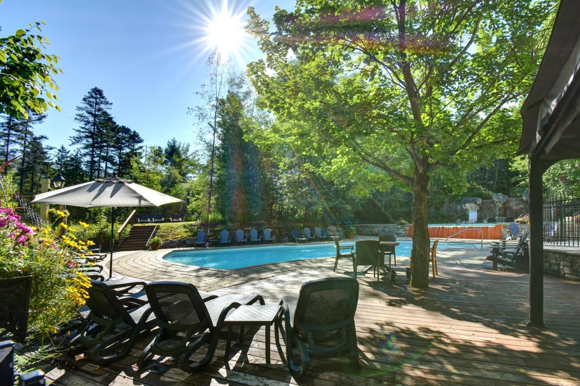 Rental Condo Tremblant-Les-Eaux モントランブラン エクステリア 写真
